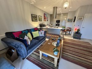 Photo 7- click for photo gallery